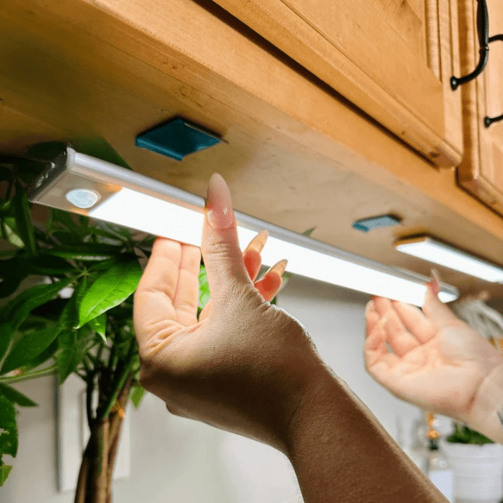 Barre Lumineuse LED Détectrice de Mouvement