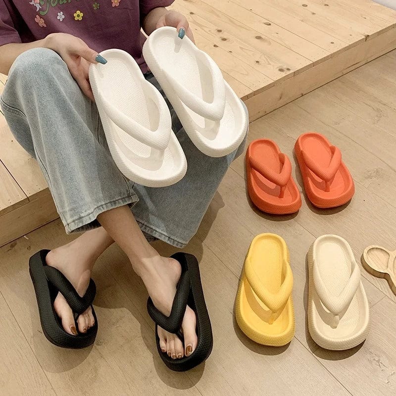 Tongs de plage légères anti-dérapantes