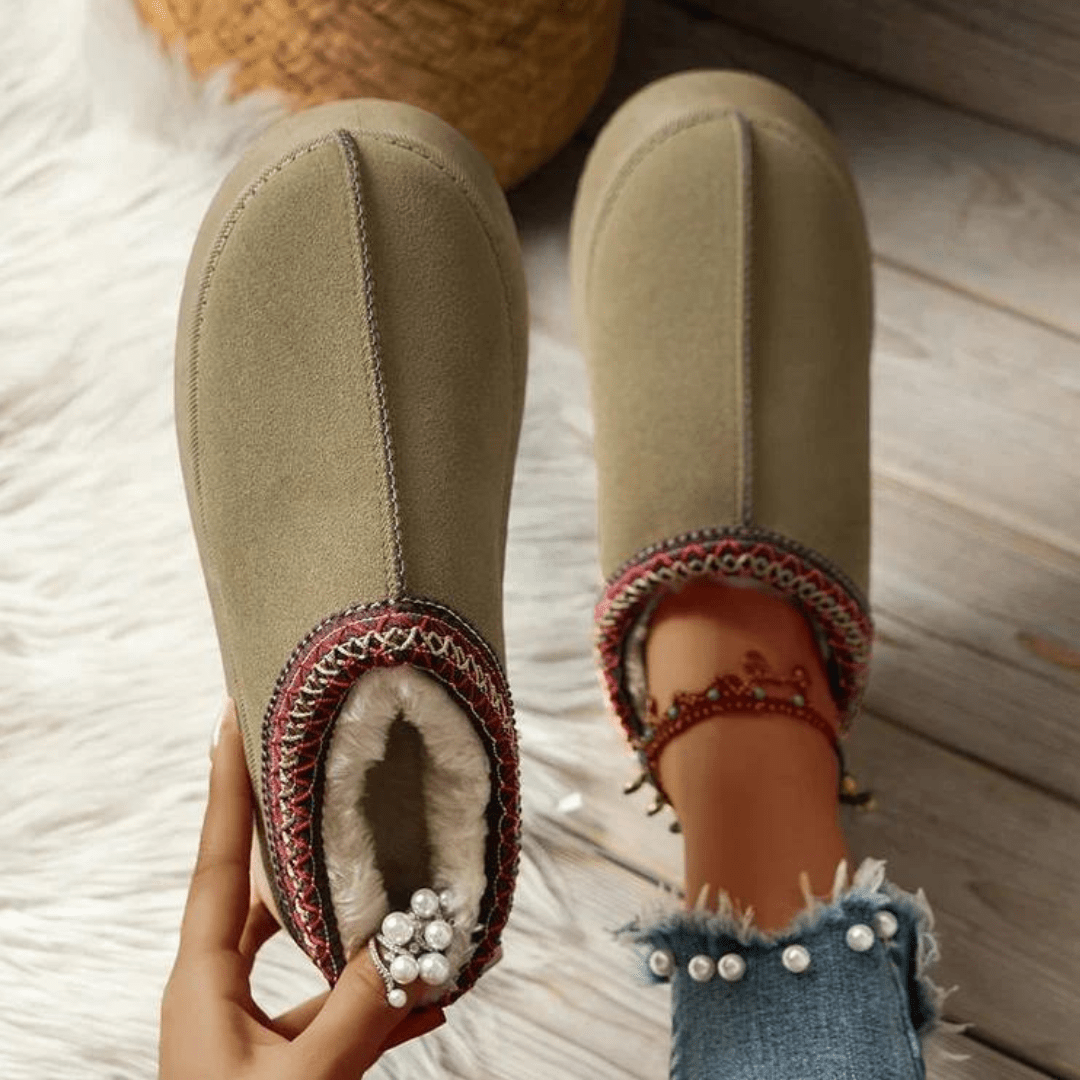 Elegant and Cozy Ultra-Comfortable Slippers