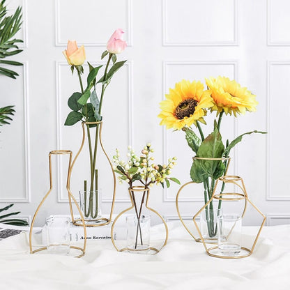 Silhouette Vase Gold