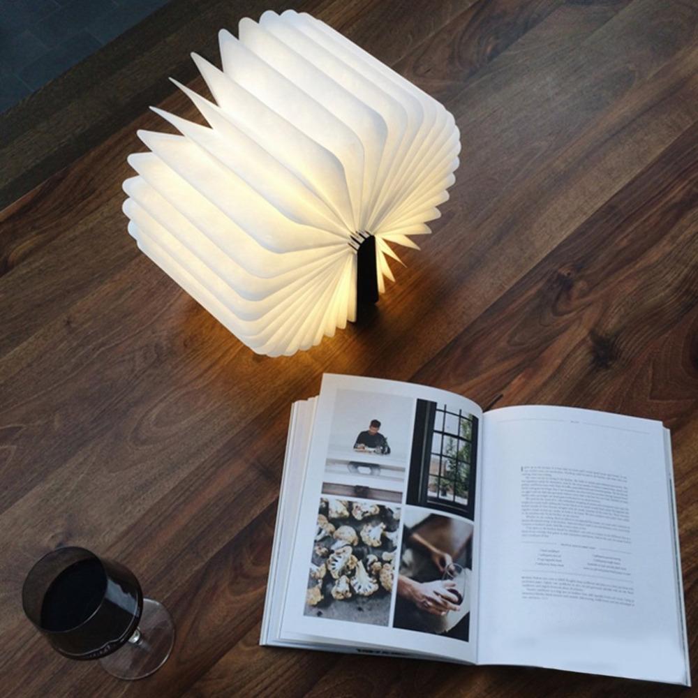 Livre lumineux en bois magnétique